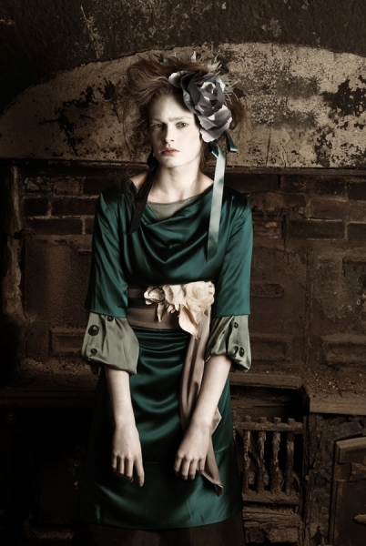 Photograph E J Carr Helen James Design Renaissance on One Eyeland